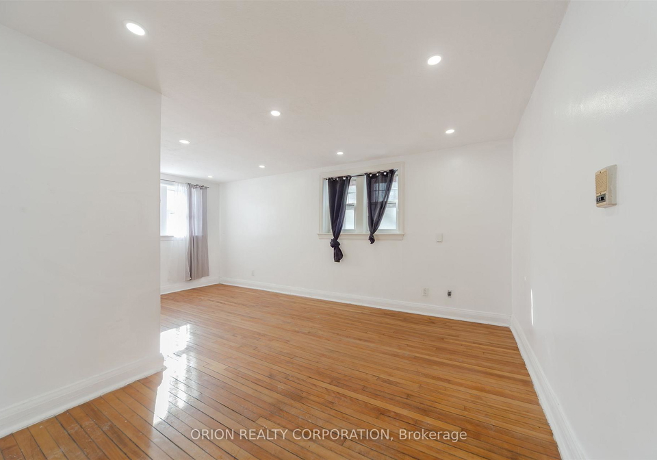 44-emerald-crescent-etobicoke-ontario-w12727030