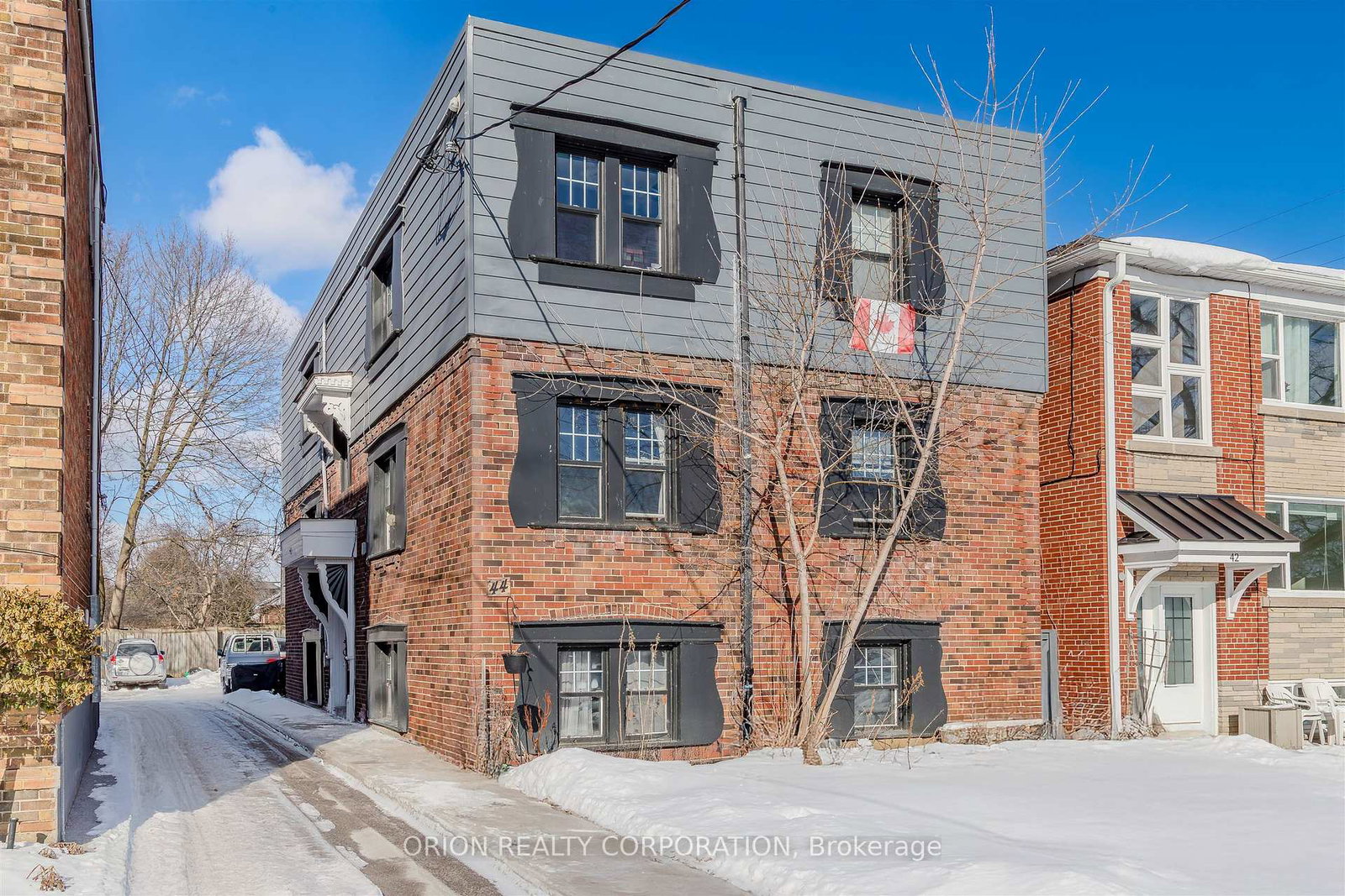 44-emerald-crescent-etobicoke-ontario-w12727054
