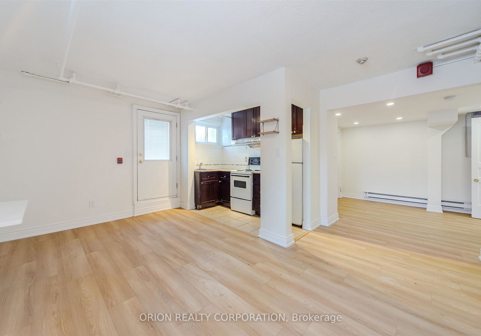 44-emerald-crescent-etobicoke-ontario-w12727054