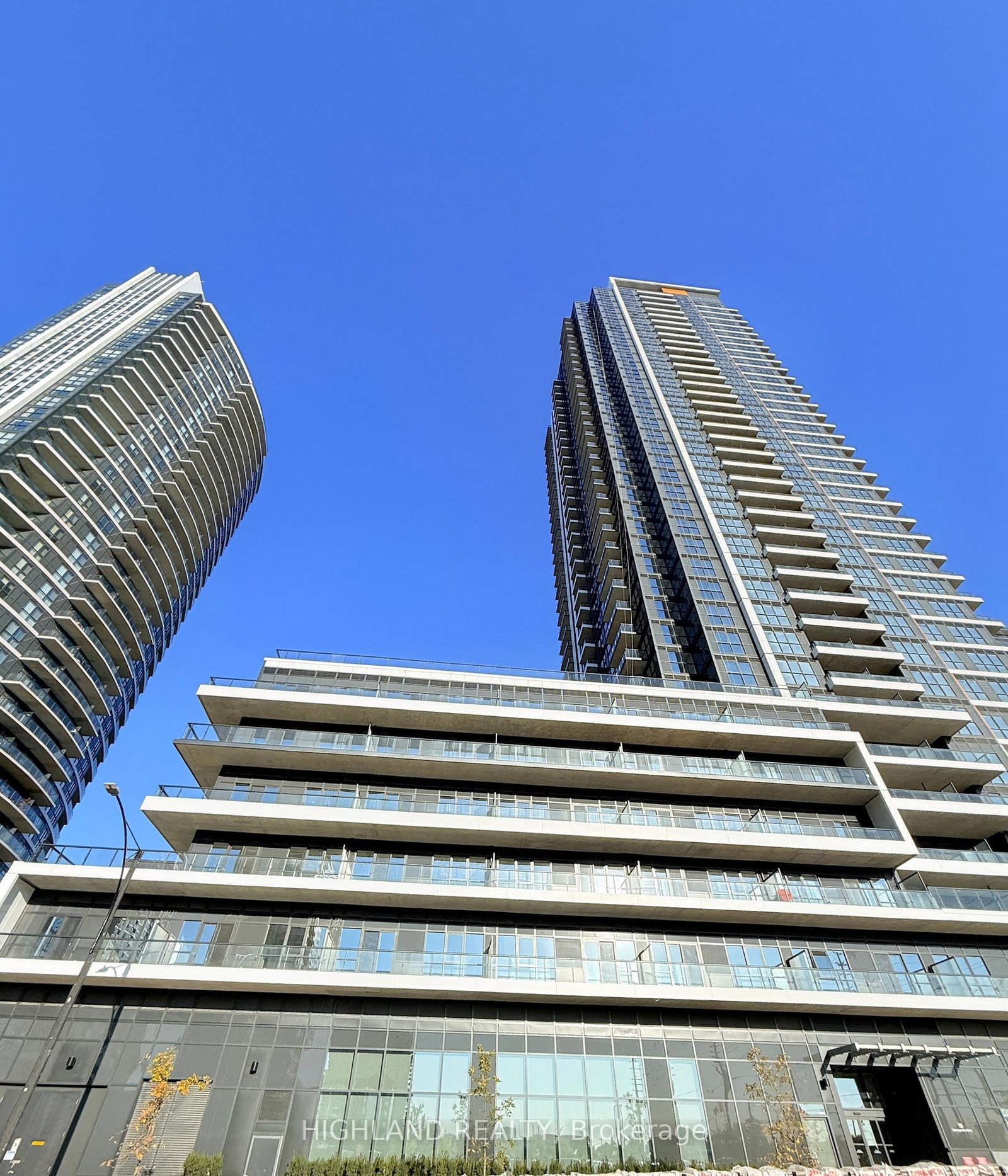15-watergarden-drive-mississauga-ontario-w12727124