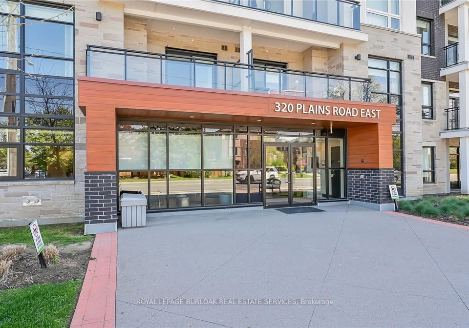 320-plains-road-e-burlington-ontario-w12727212