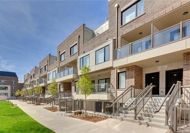 8-drummond-street-etobicoke-ontario-w12727464