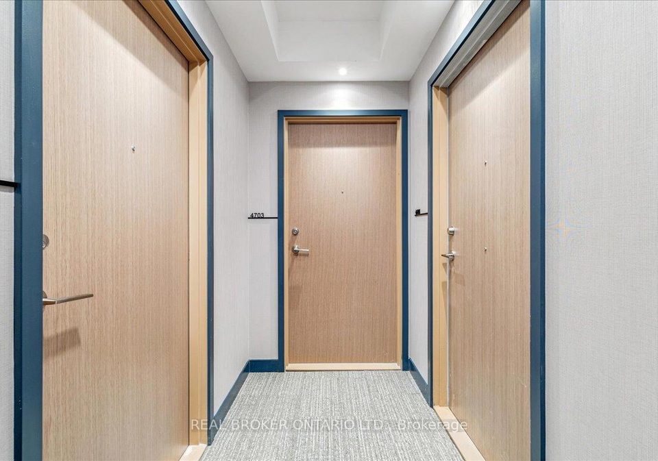 395-square-one-drive-mississauga-ontario-w12727932