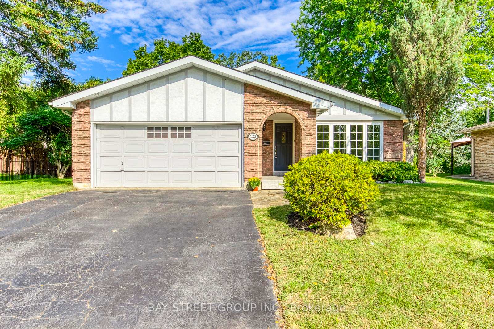 2281-devon-road-oakville-ontario-w12728030