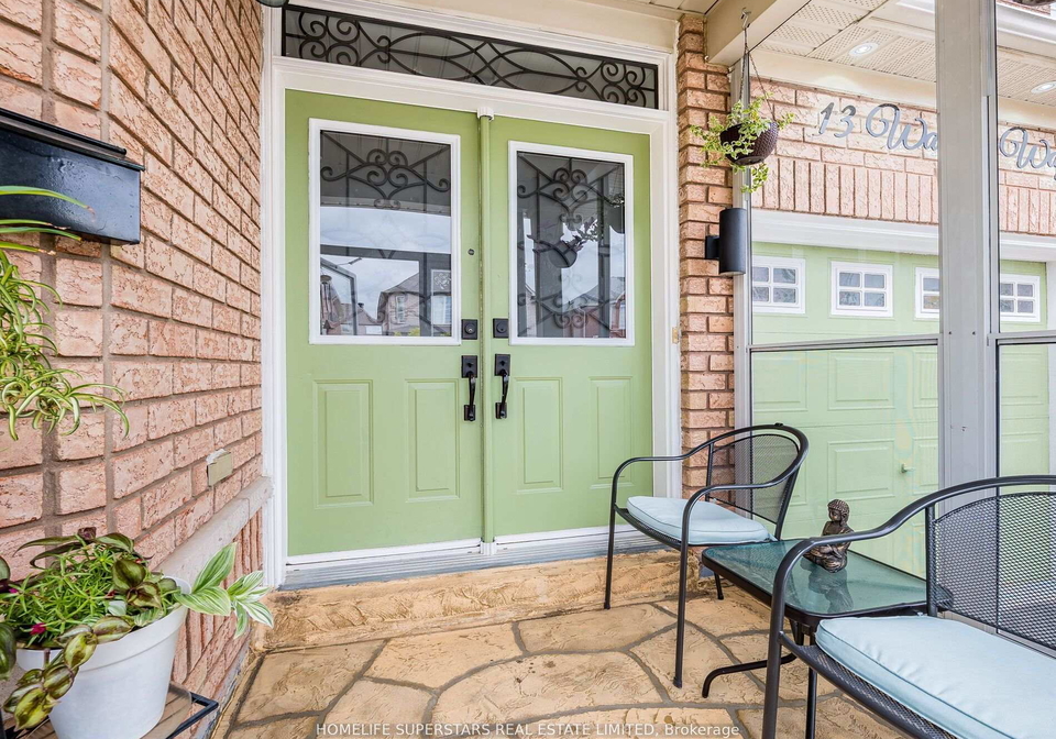 13-wallaby-way-brampton-ontario-w12728160