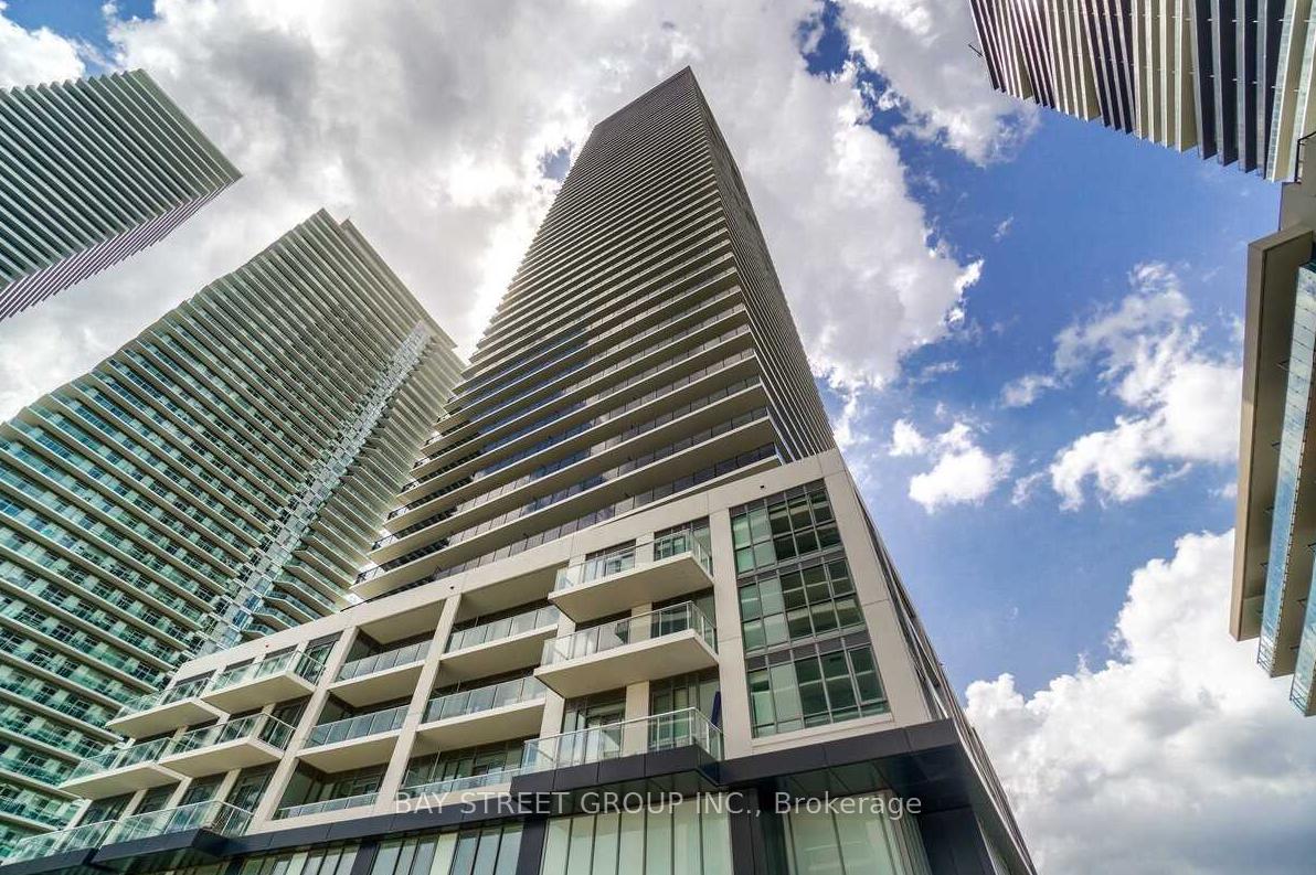 70-annie-craig-drive-etobicoke-ontario-w12728206