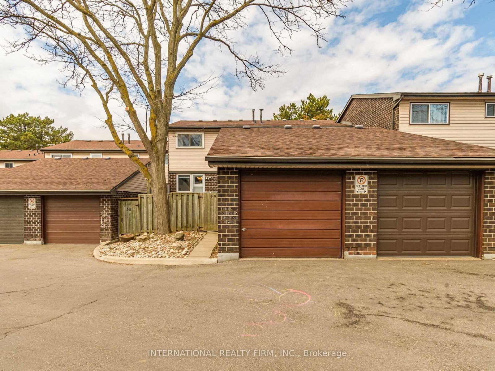 318-laurier-avenue-milton-ontario-w12728228