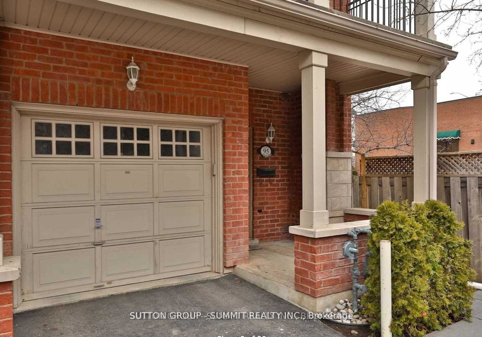 95-kerr-street-oakville-ontario-w12728456