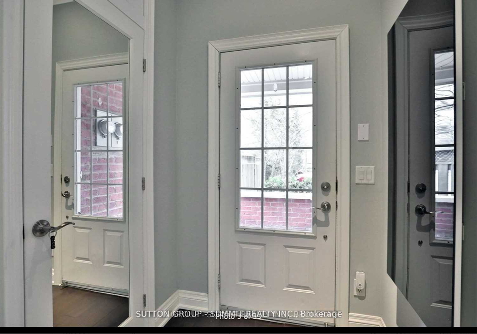 95-kerr-street-oakville-ontario-w12728456