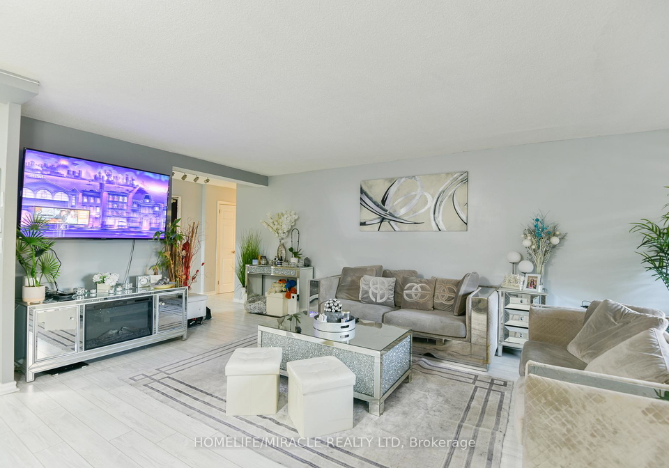 714-the-west-mall-road-etobicoke-ontario-w12728562