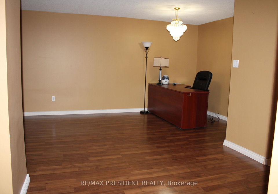3-rowntree-road-etobicoke-ontario-w12730312