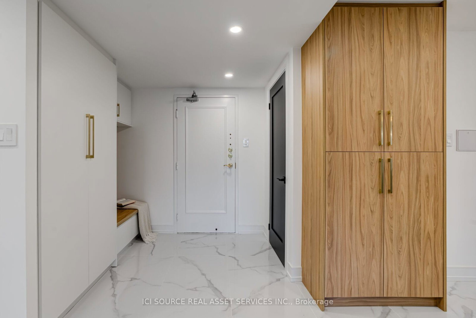 2175-marine-drive-oakville-ontario-w12730378