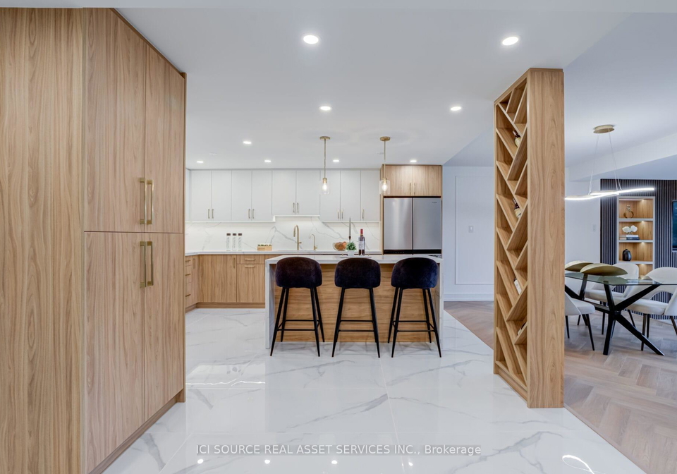 2175-marine-drive-oakville-ontario-w12730378