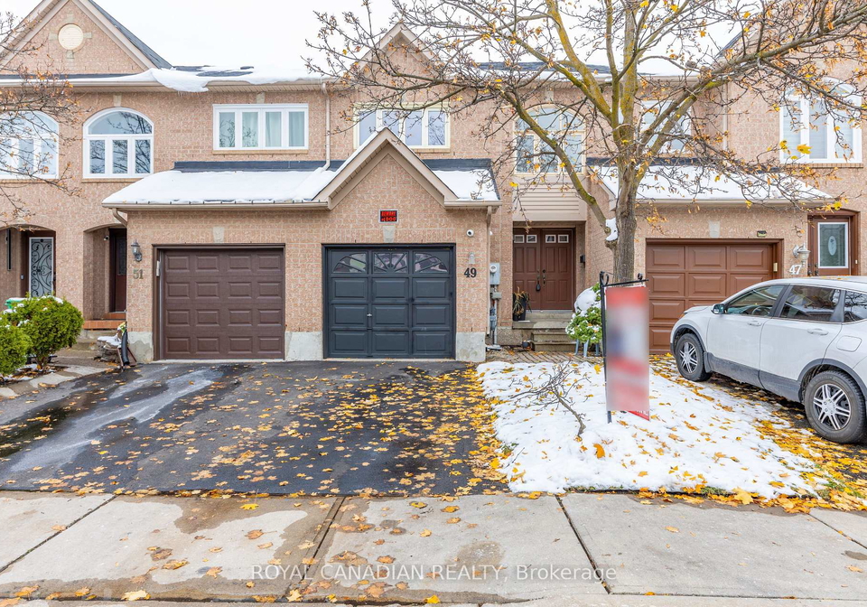 49-goldenlight-circle-brampton-ontario-w12730640