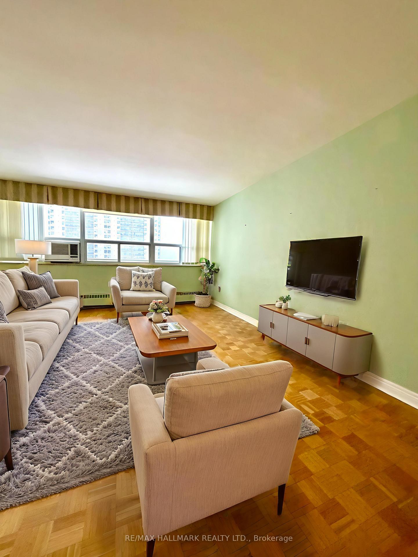 360-ridelle-avenue-north-york-ontario-w12730726