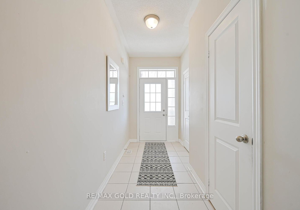 53-finegan-circle-brampton-ontario-w12730766
