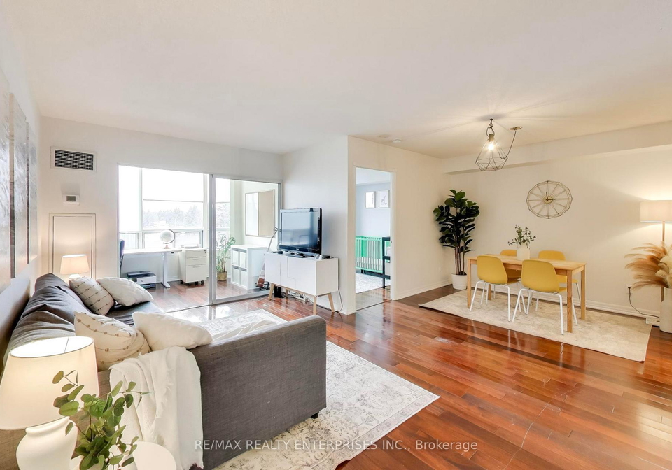 135-hillcrest-avenue-mississauga-ontario-w12730842