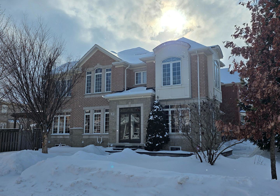 39-begonia-crescent-brampton-ontario-w12731024