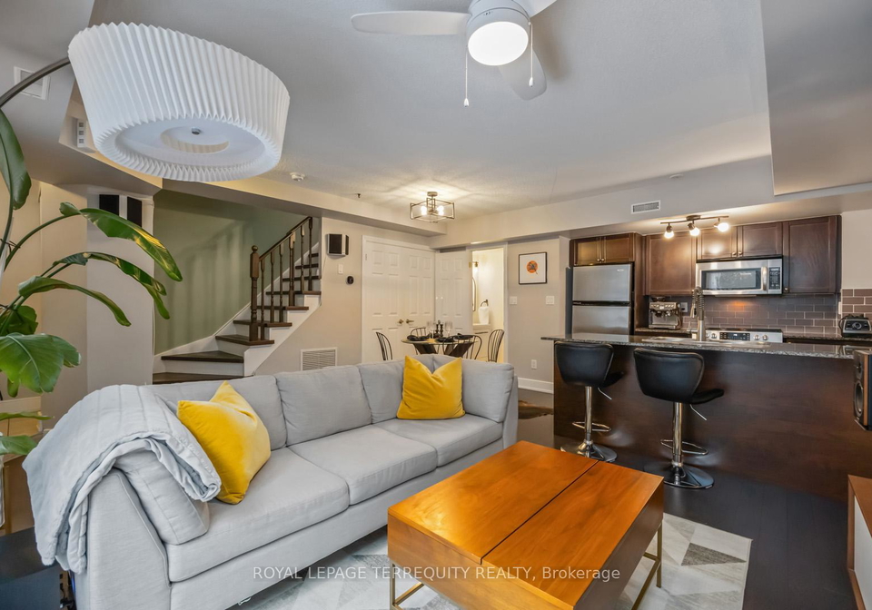 25-turntable-crescent-toronto-ontario-w12731728