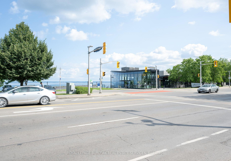 1347-lakeshore-road-burlington-ontario-w12731814