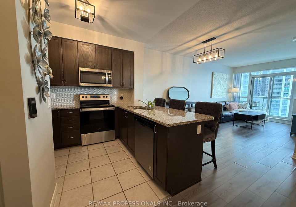 349-rathburn-road-w-mississauga-ontario-w12731820