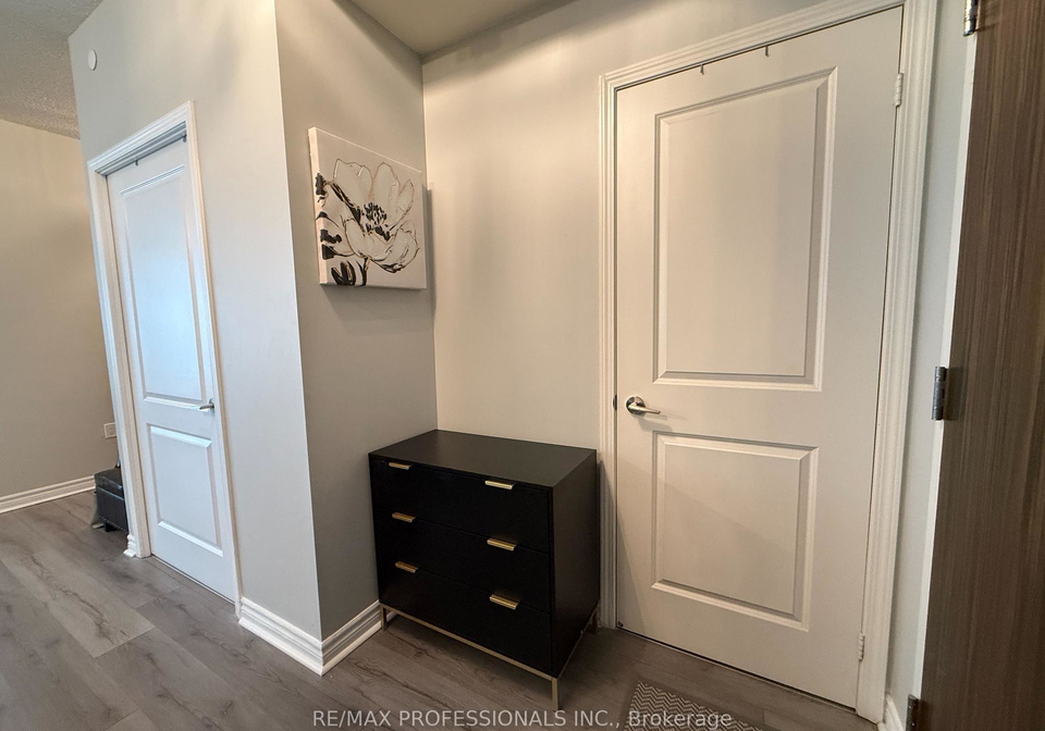 349-rathburn-road-w-mississauga-ontario-w12731820