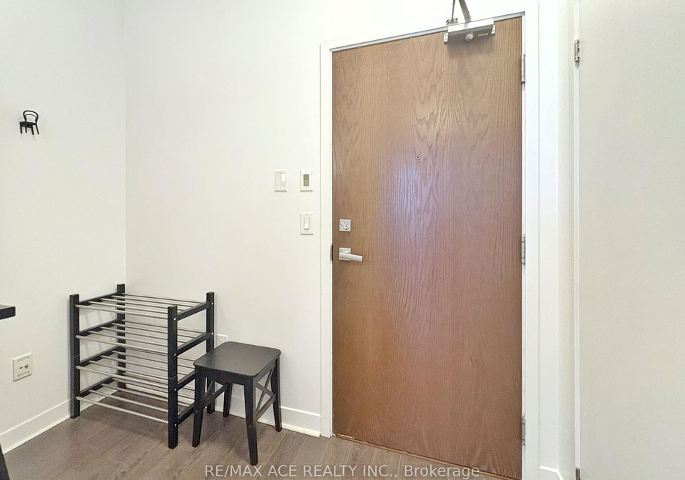 360-square-one-drive-mississauga-ontario-w12731846
