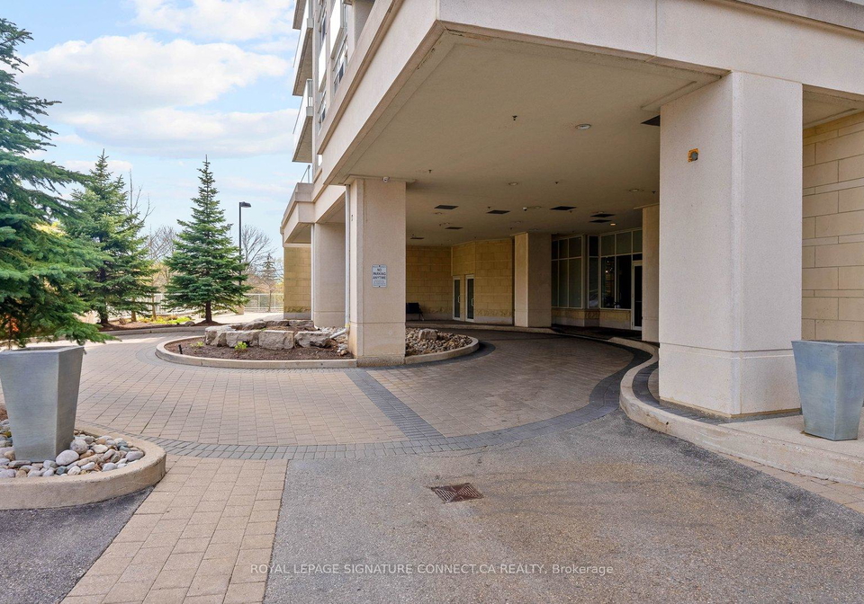 3865-lake-shore-boulevard-w-etobicoke-ontario-w12732096