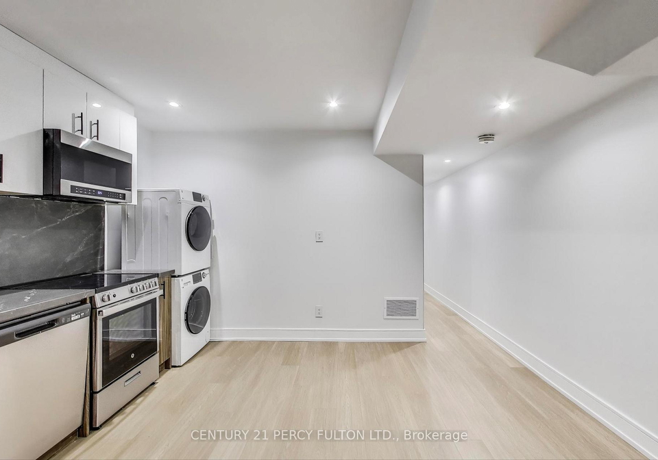 18-springhurst-avenue-toronto-ontario-w12732570