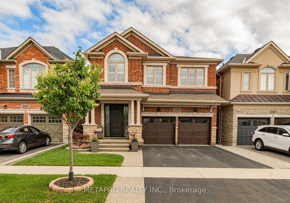 3349-marble-gate-burlington-ontario-w12732884