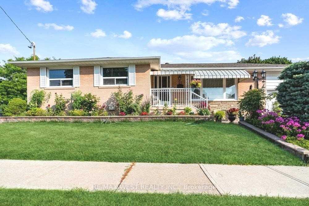 28-paragon-road-etobicoke-ontario-w12733562