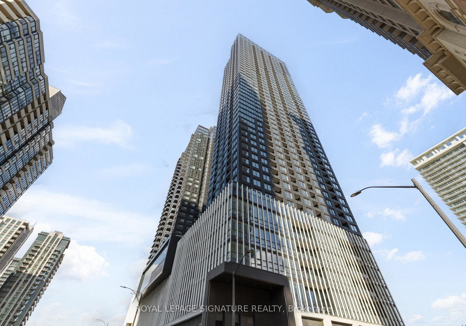 395-square-one-drive-mississauga-ontario-w12733664