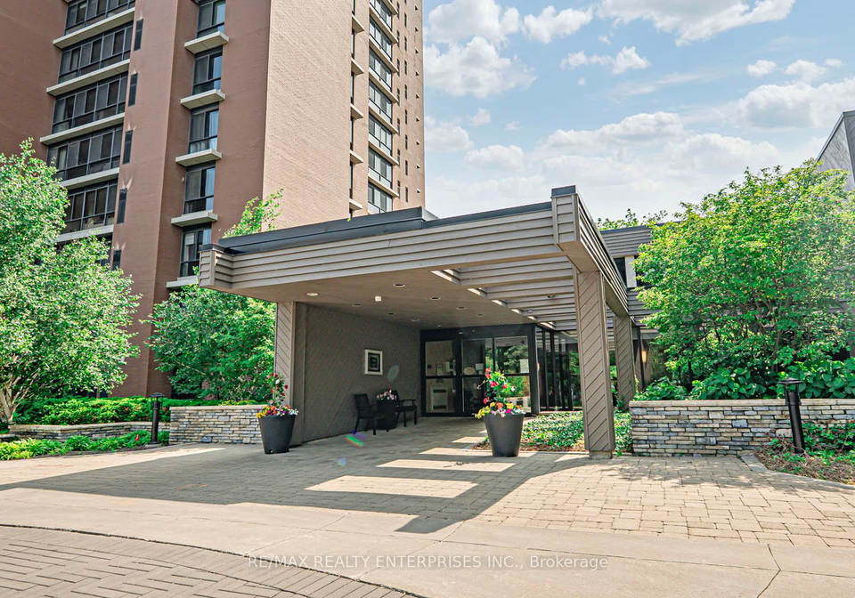 1400-dixie-road-mississauga-ontario-w12733684