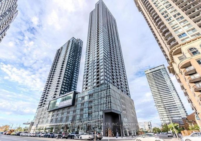 395-square-one-drive-mississauga-ontario-w12733892