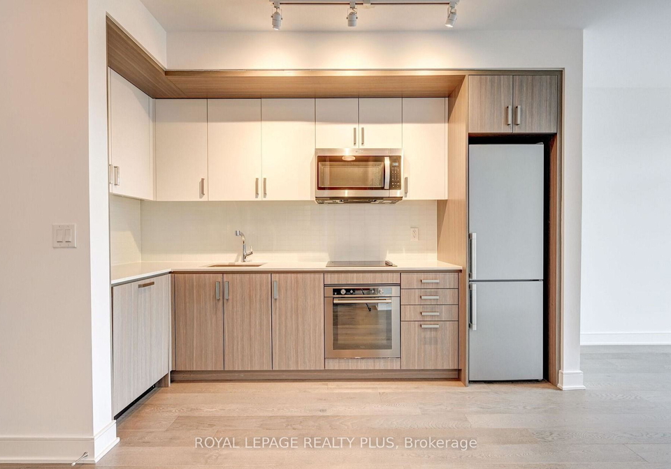 1575-lakeshore-road-w-mississauga-ontario-w12733976