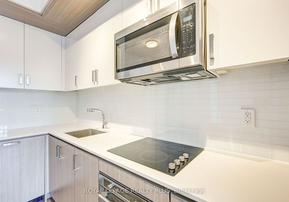 1575-lakeshore-road-w-mississauga-ontario-w12733976