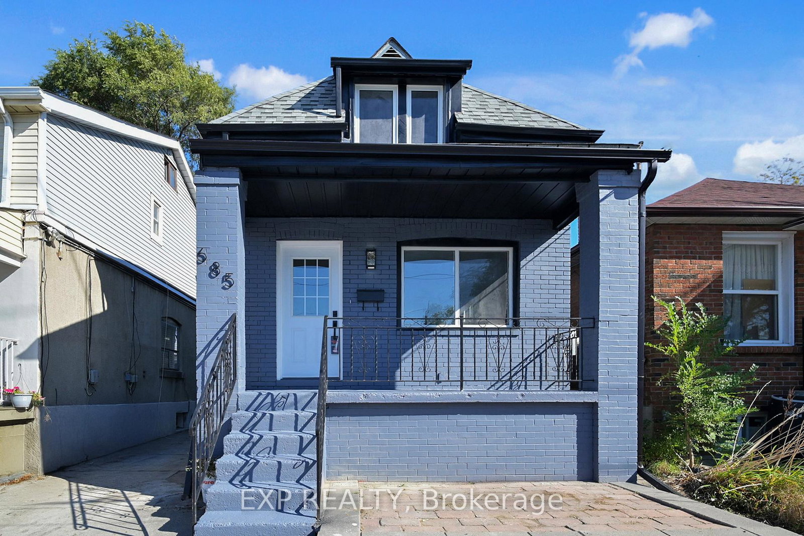 685-jane-street-toronto-ontario-w12734078
