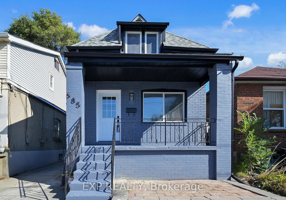685-jane-street-toronto-ontario-w12734078