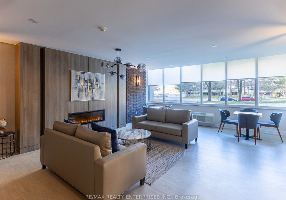 966-inverhouse-drive-mississauga-ontario-w12734080