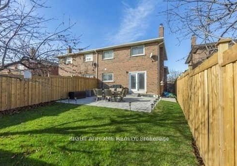 1658-corkstone-glade-mississauga-ontario-w12734246