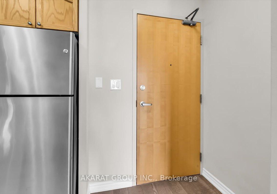 3865-lake-shore-boulevard-w-etobicoke-ontario-w12734474