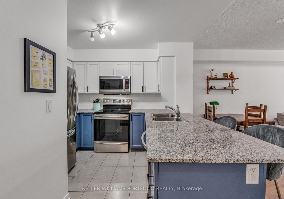 812-lansdowne-avenue-toronto-ontario-w12734588
