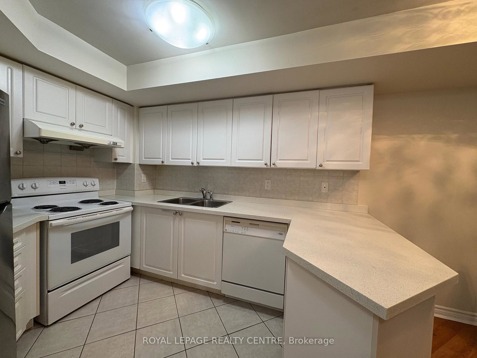 3888-duke-of-york-boulevard-mississauga-ontario-w12734898