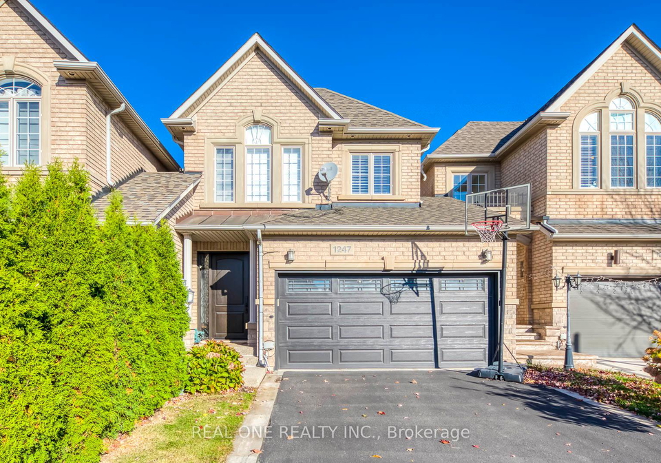 1247-agram-drive-oakville-ontario-w12734976