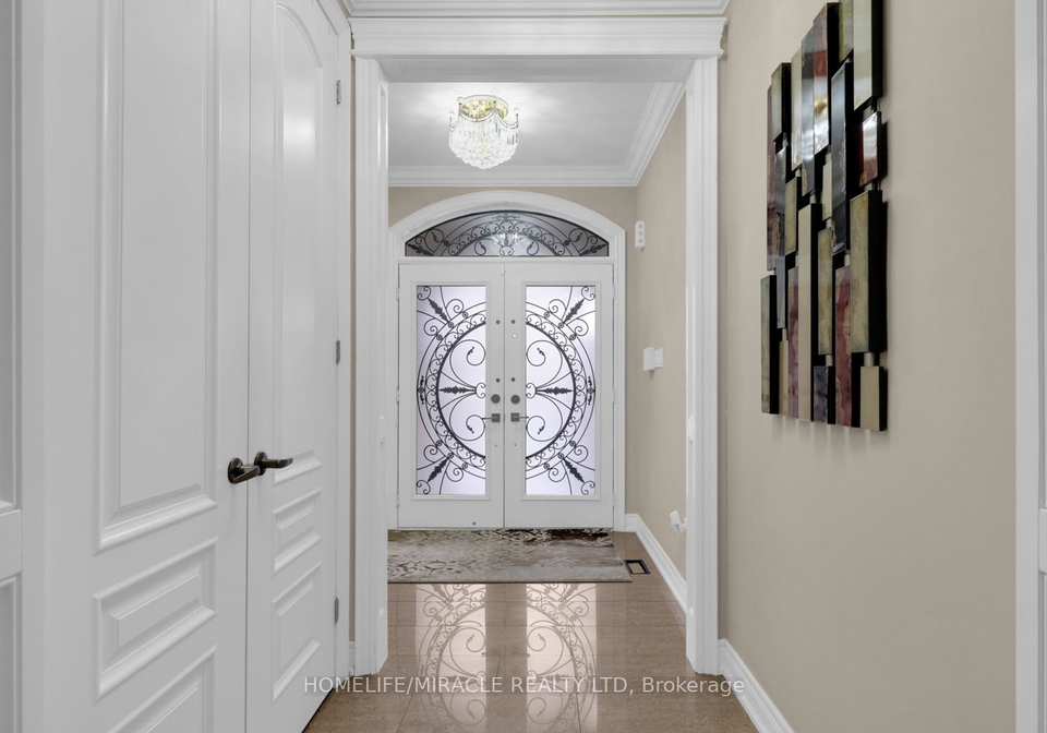 81-royal-west-drive-brampton-ontario-w12735160