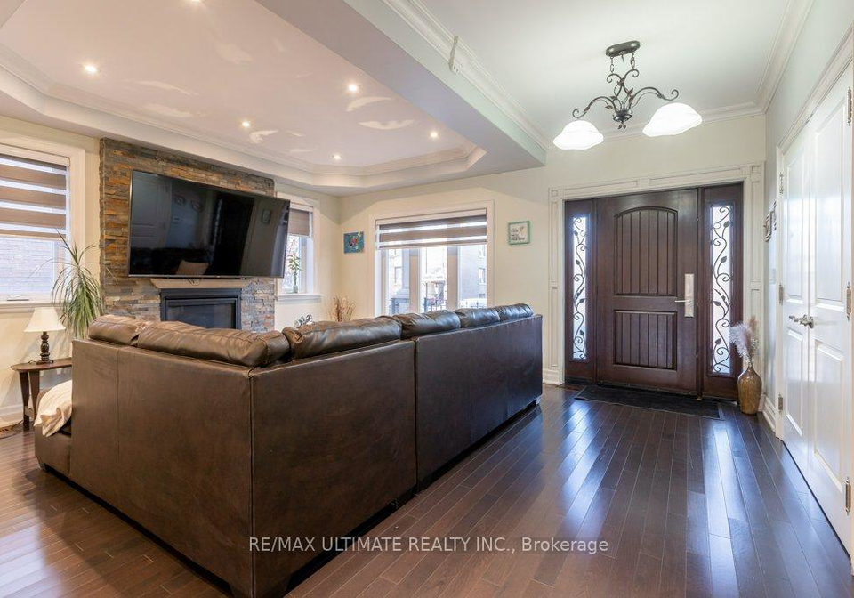 21-thornton-avenue-toronto-ontario-w12735166