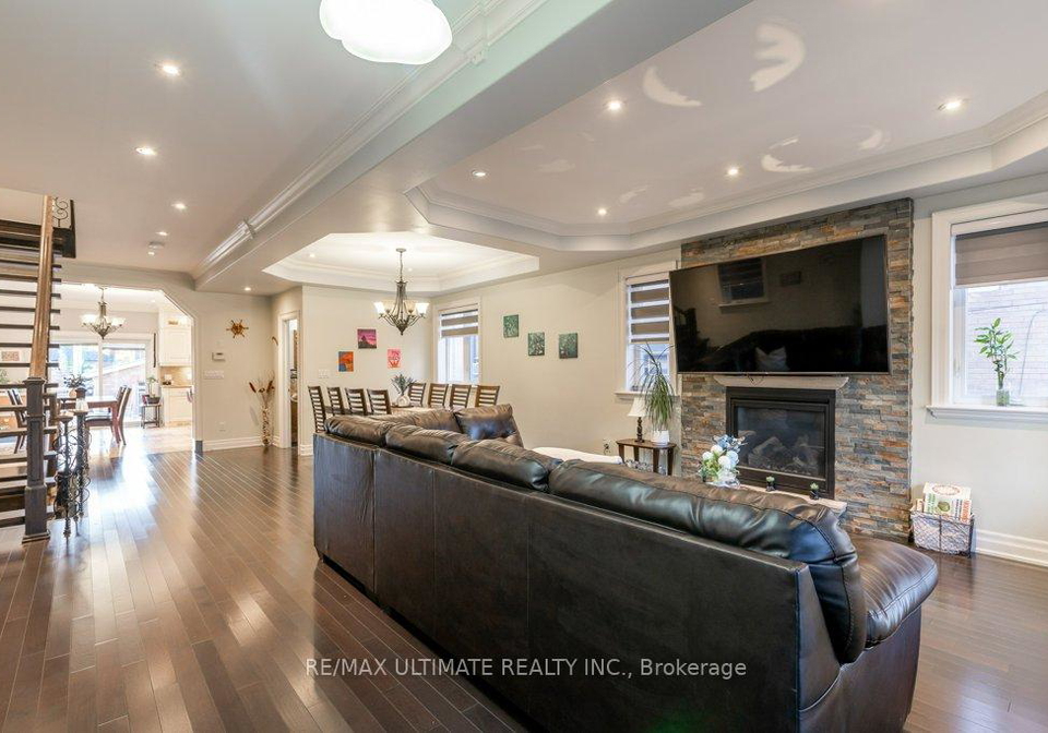 21-thornton-avenue-toronto-ontario-w12735166