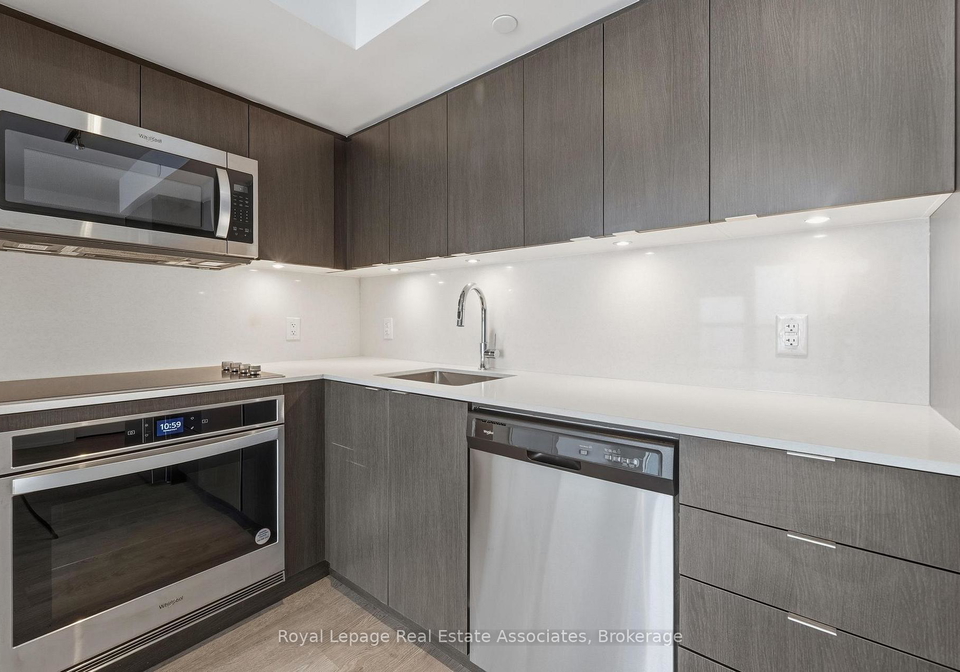 5-mabelle-avenue-etobicoke-ontario-w12735300