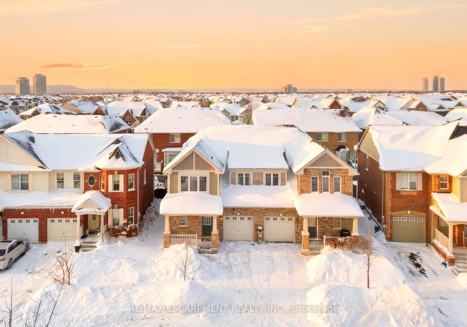 911-zelinsky-crescent-milton-ontario-w12735434