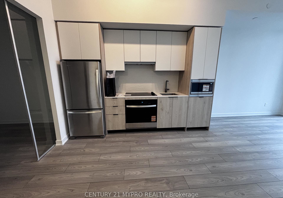 1007-the-queensway-etobicoke-ontario-w12735672